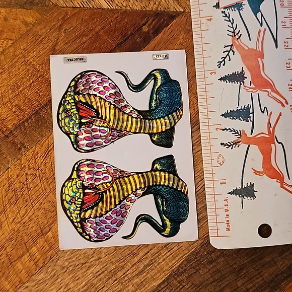 Vintage vending machine stickers Prism Cobra Snakes - Picture 5 of 7